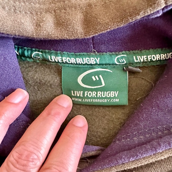 HOODED IRISH SWEATSHIRT WITH “ kangaroo pouch” by LIVE FOR RUGBY - Picture 5 of 14